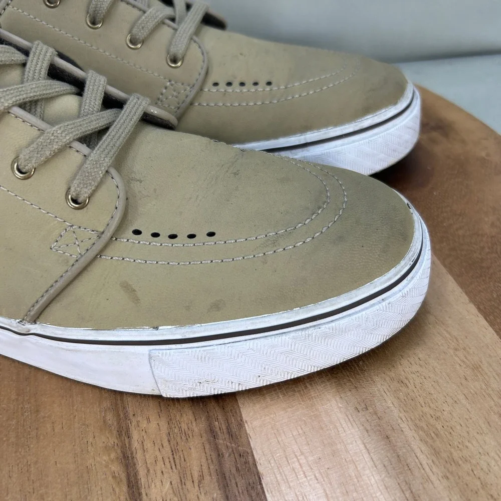 Nike SB Stefan Janoski Low Khaki Brown Skate Shoes 616490-220 Mens Size 9.5